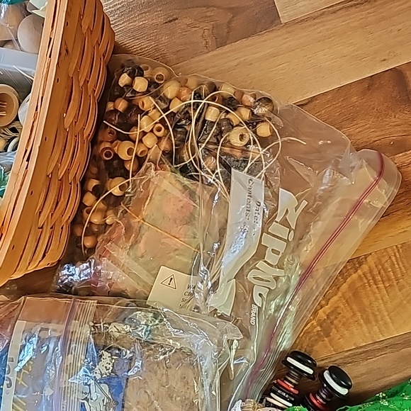 Whole Basketfull!!! For Button & Spool Dolls!🧵❣️ - Picture 9 of 16